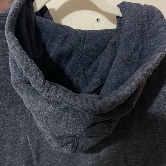 Hollister Gray Hoodie Large GUC - Picture 7 of 7